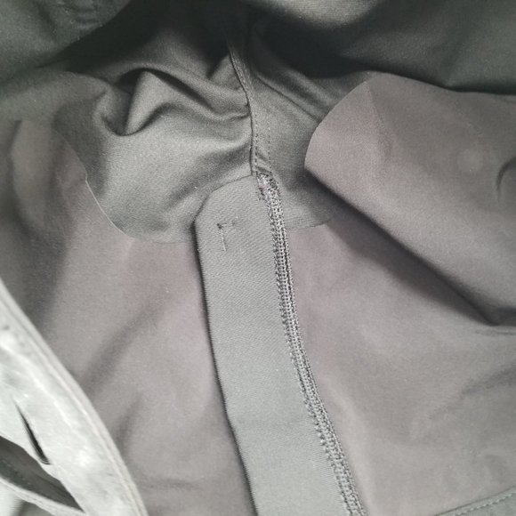 Lululemon Women's Size 12 Straight Fit Ankle Length Dress / Work Pants Black - Picture 7 of 9